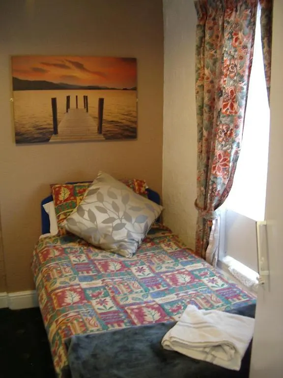 Hotel Royale Blackpool 2*,